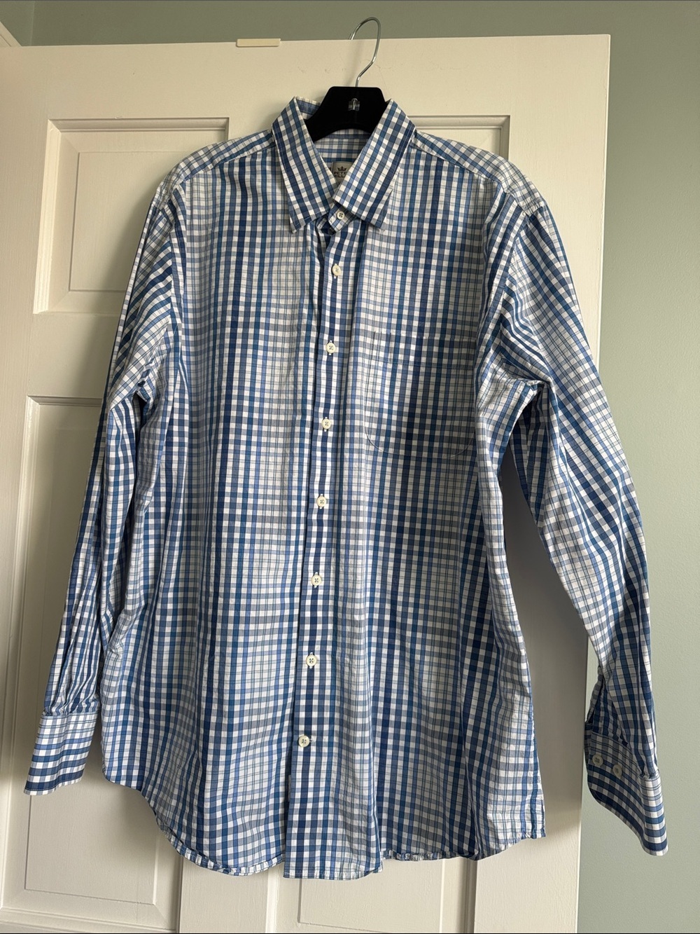 Men's Peter Millar 100% cotton button down shirt size L